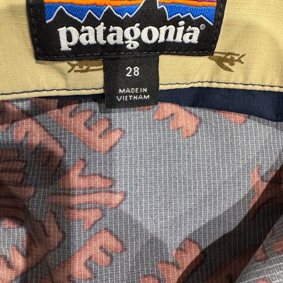 Patagonia Stretch Planning Boardshort 28 NWOT - Picture 5 of 6